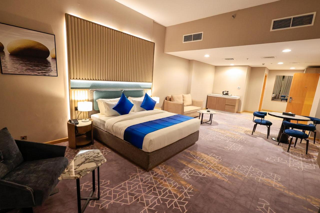 Best Western Premier M Four Hotel* 4*