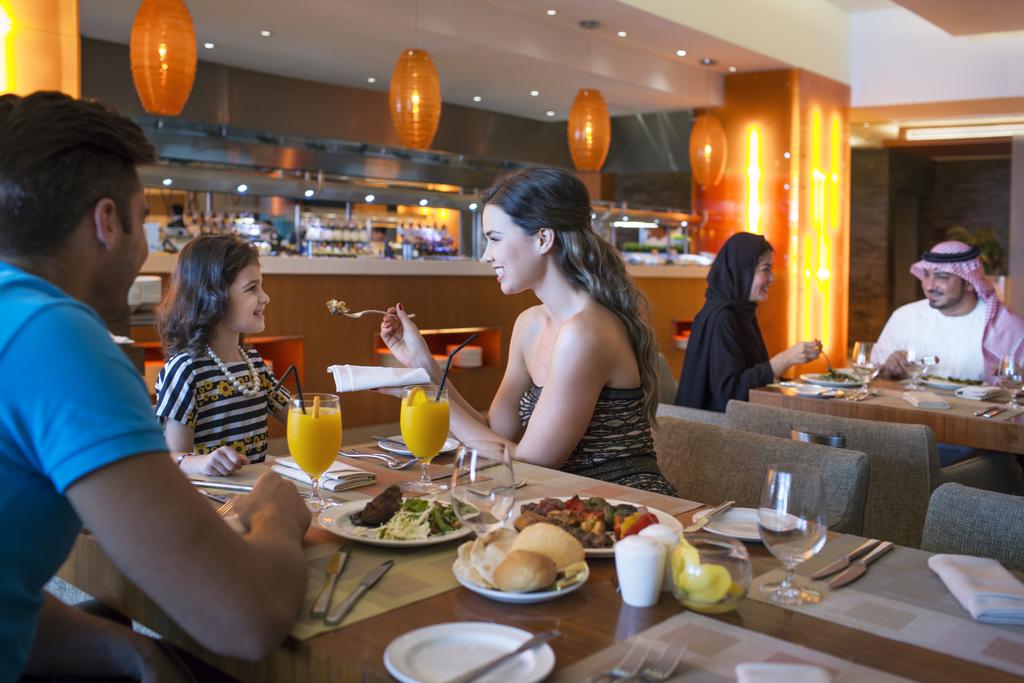 Yas Island Rotana 4*, фото 8