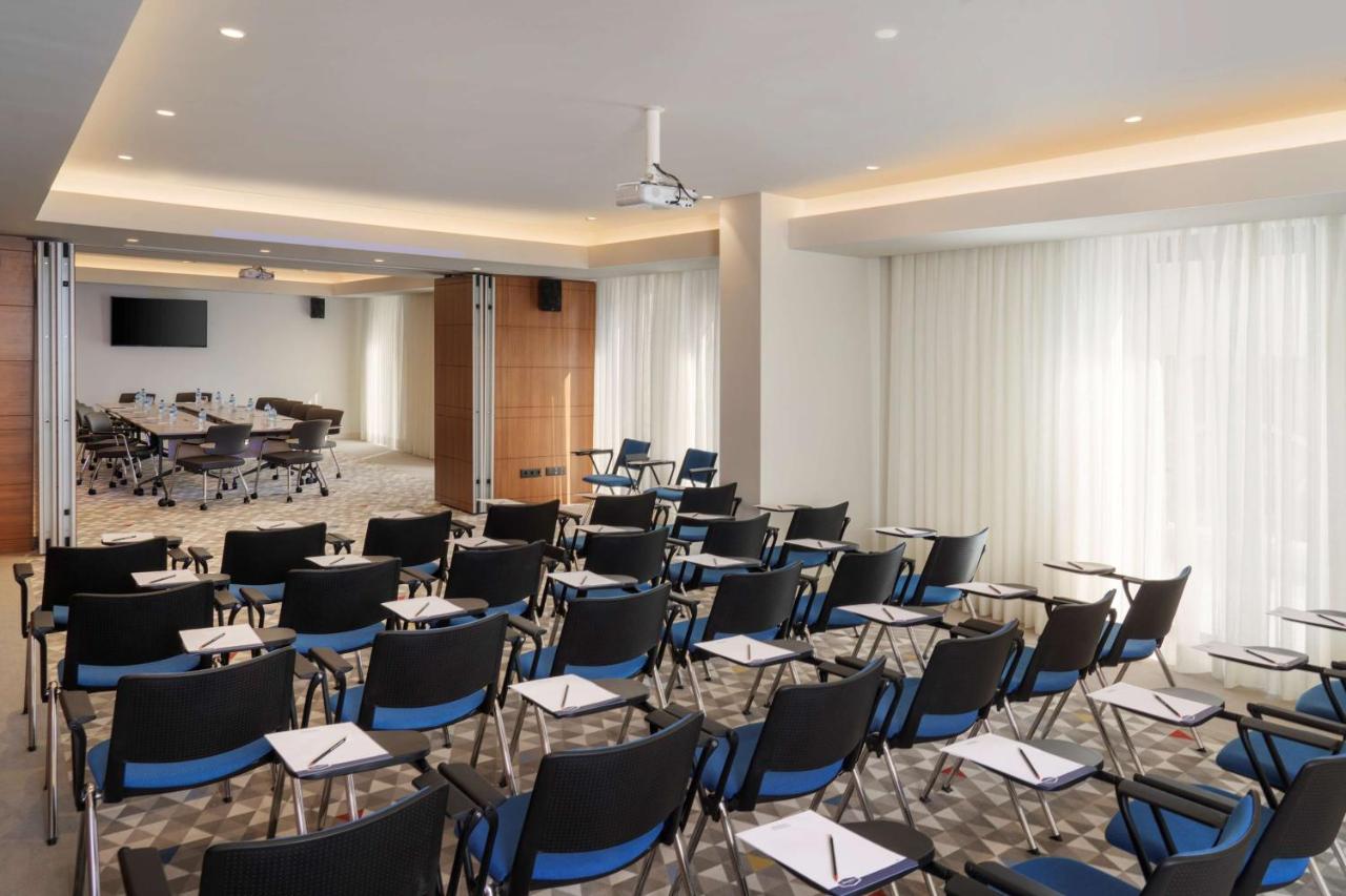Hampton By Hilton 3*, фото 3