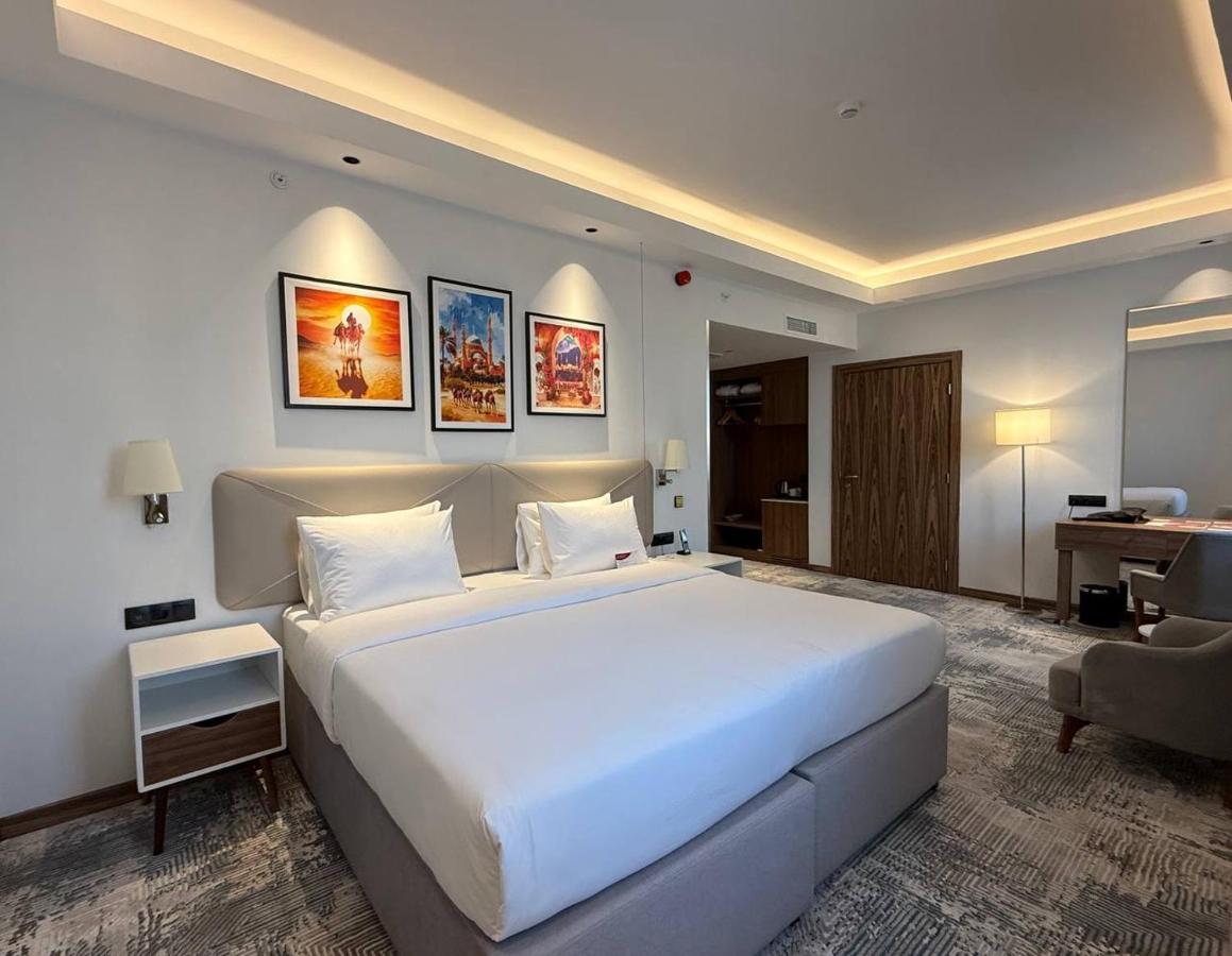 Ramada Encore By Wyndham 4*