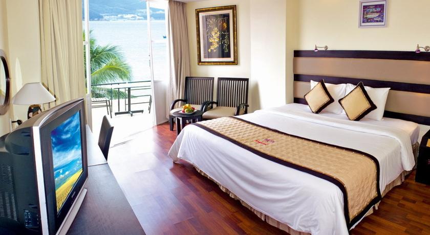 Angella Hotel 3*