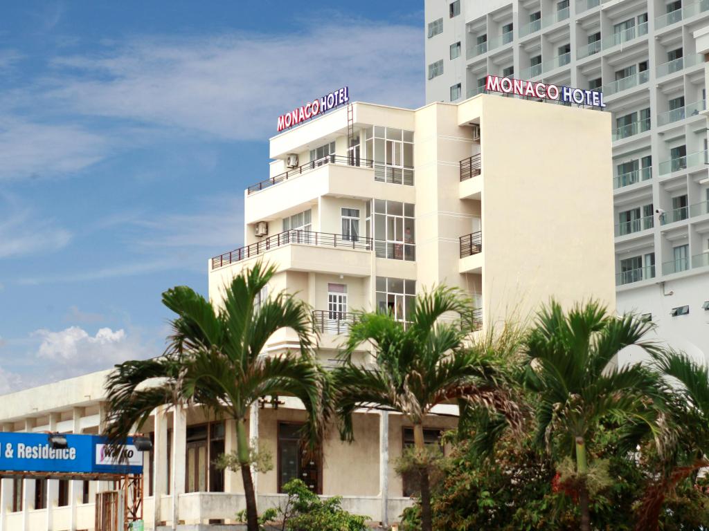 Monaco Hotel Nha Trang 2*