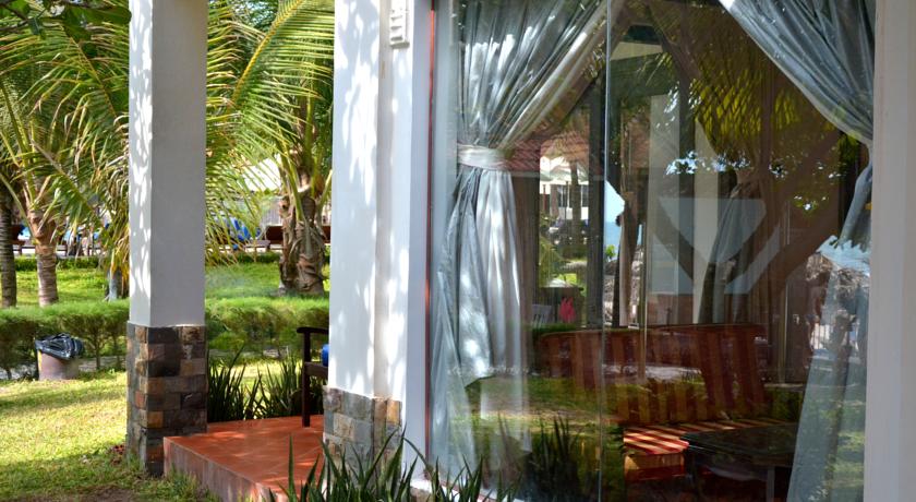 Dessole Sea Lion Beach Resort Mui Ne 4*