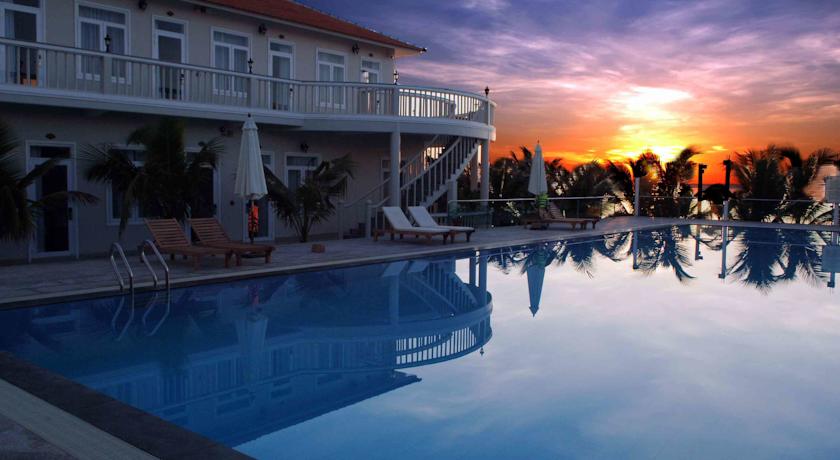Madame Cuc Saigon Emerald Resort 4*