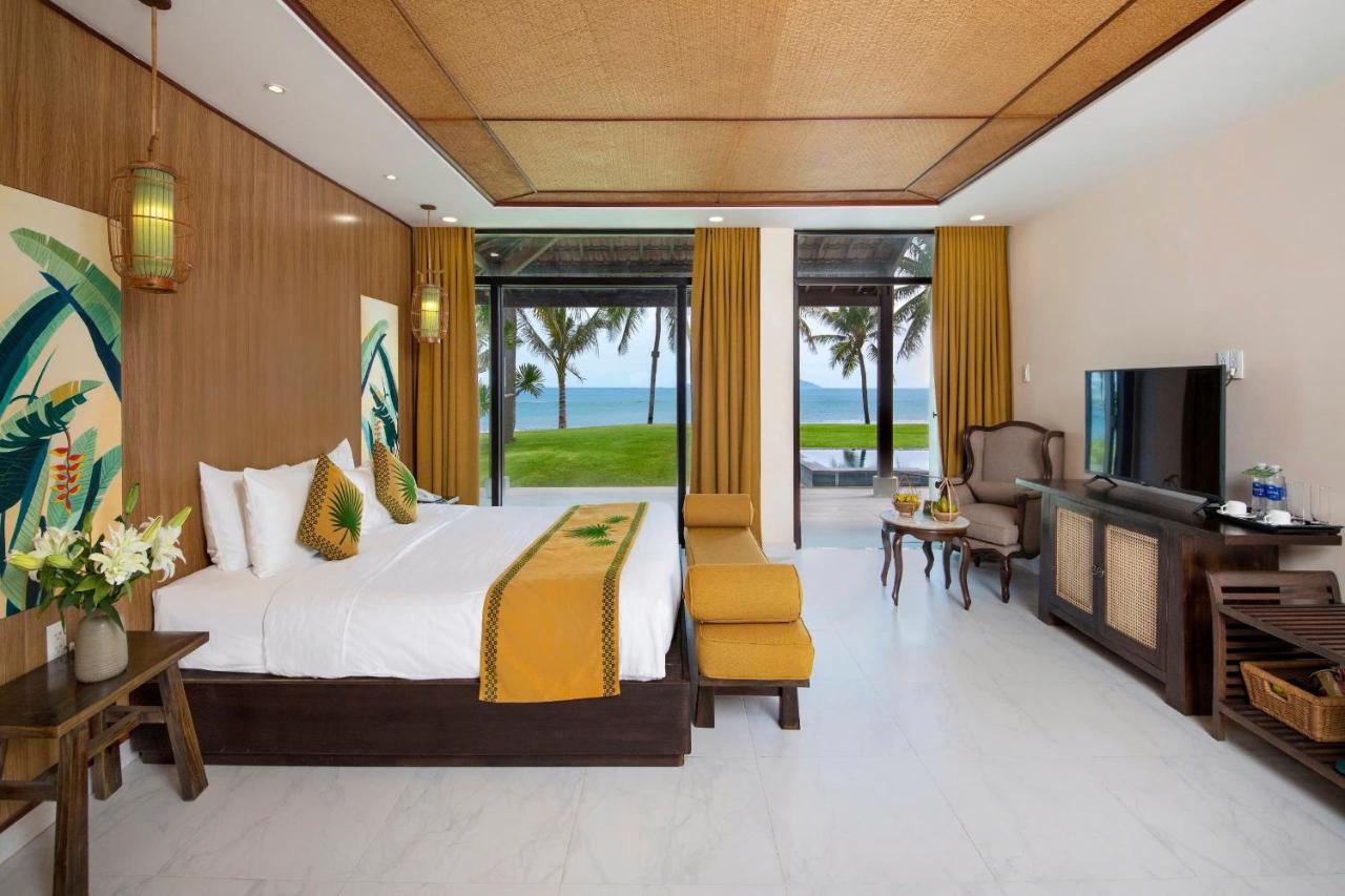 Coco Palm Beach Resort & Spa 3*