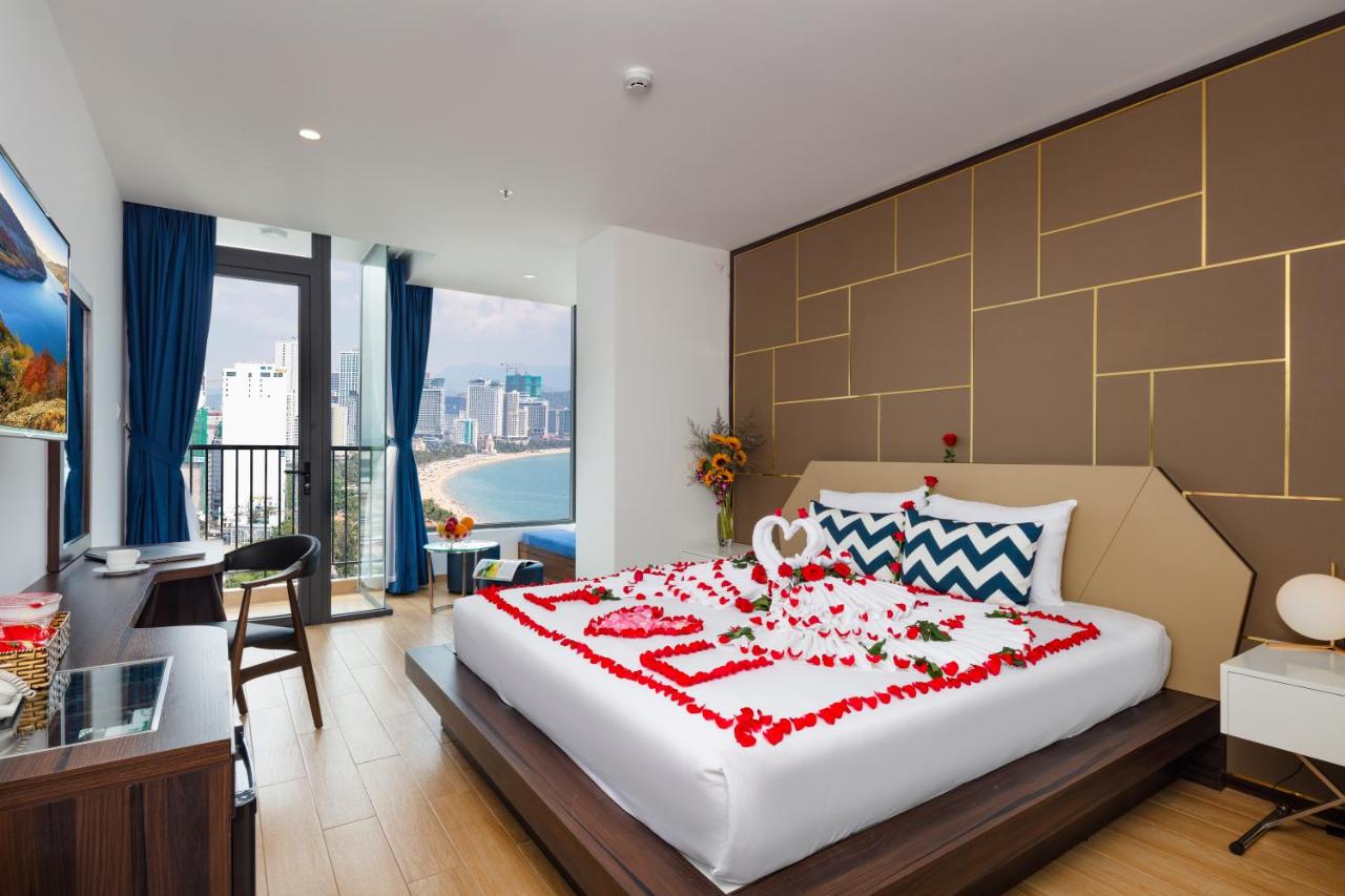 Crown Hotel Nha Trang 3*, фото 8