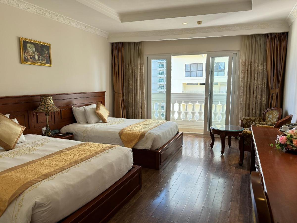 NHA TRANG PALACE HOTEL 4*