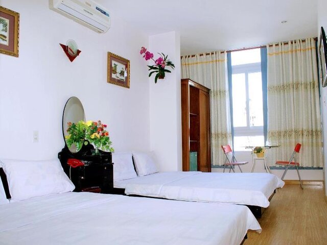 NOVOTEL HOTEL