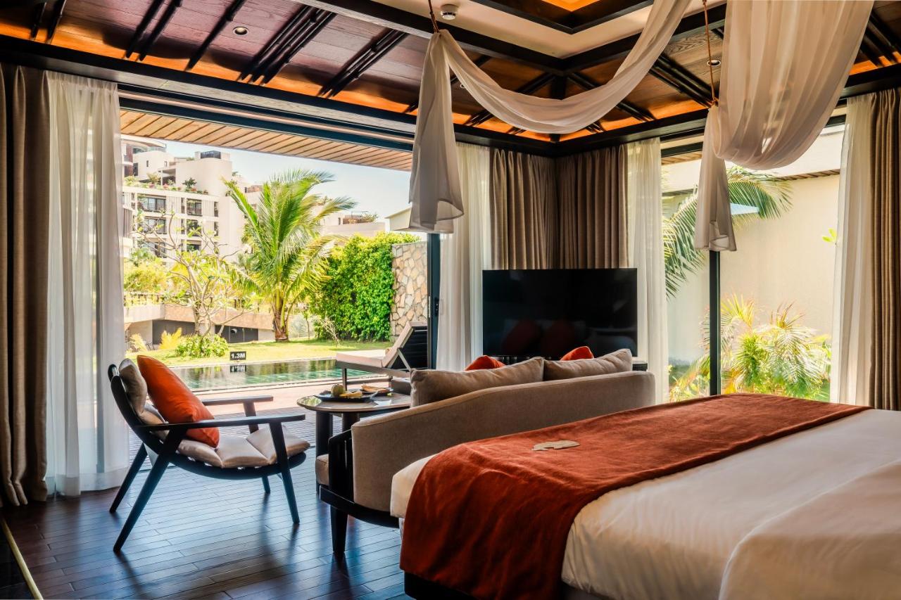 AMIANA RESORT CAM RANH 5*