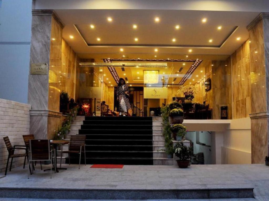 Green Beach by Stay 7 International Hotel Nha Trang, фото 10