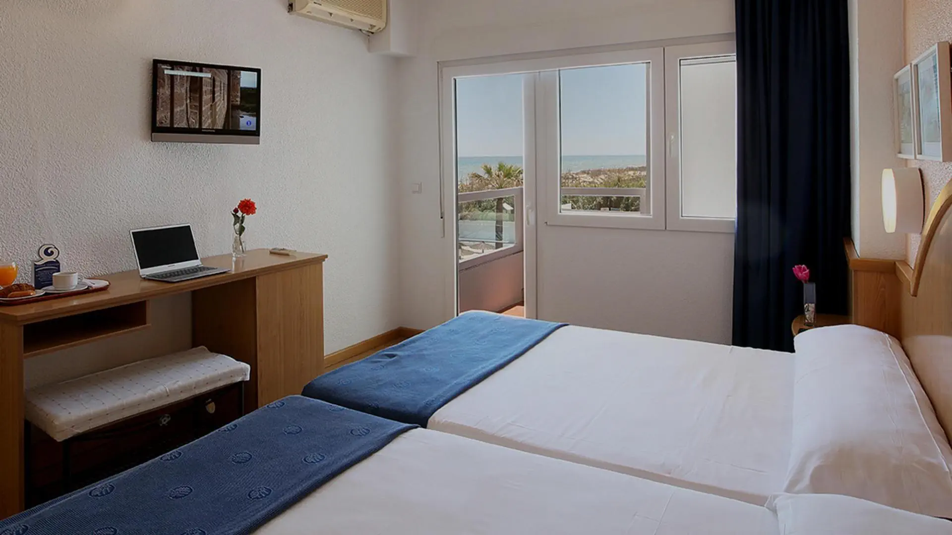 Poseidon Playas de Guardamar 3*