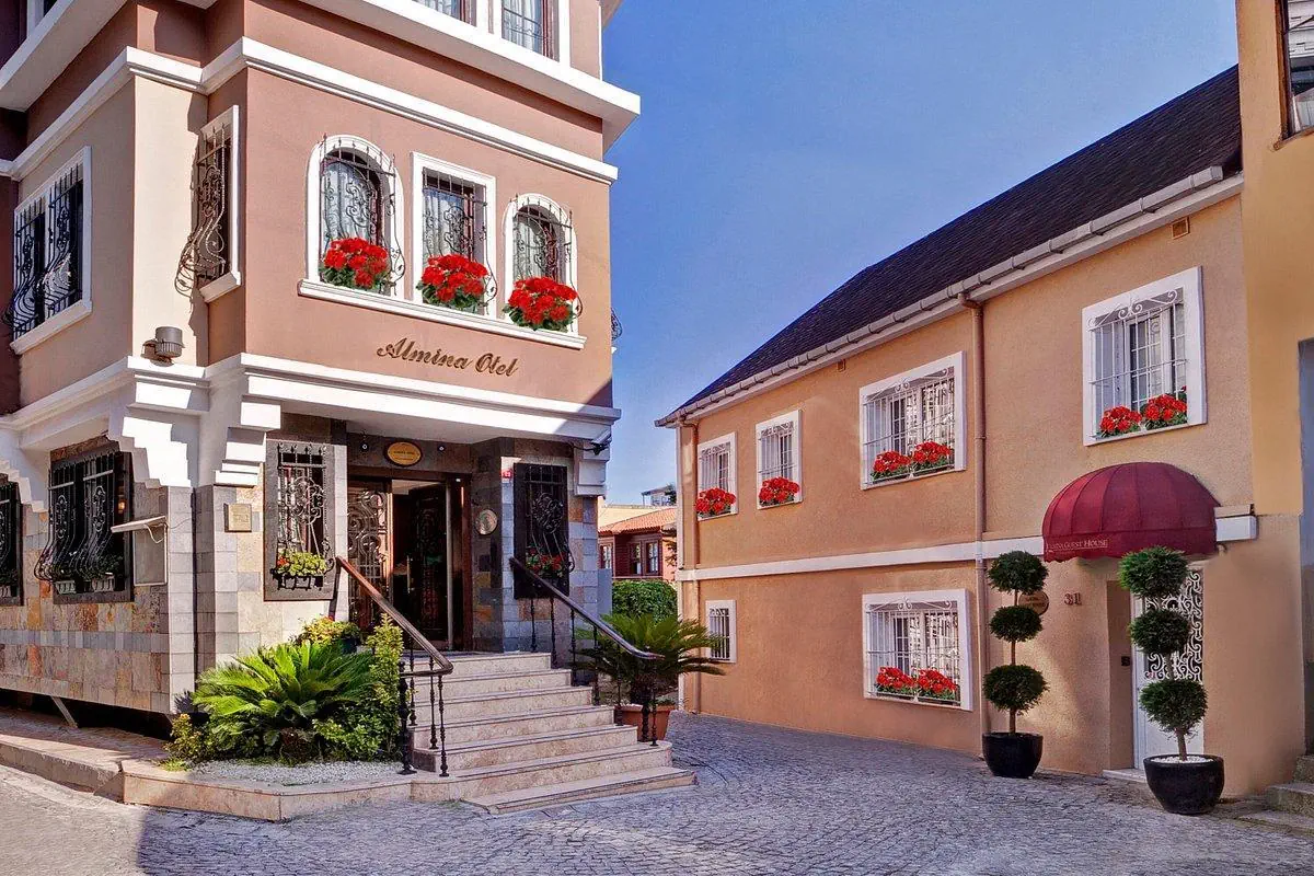 Almina Hotel 4*