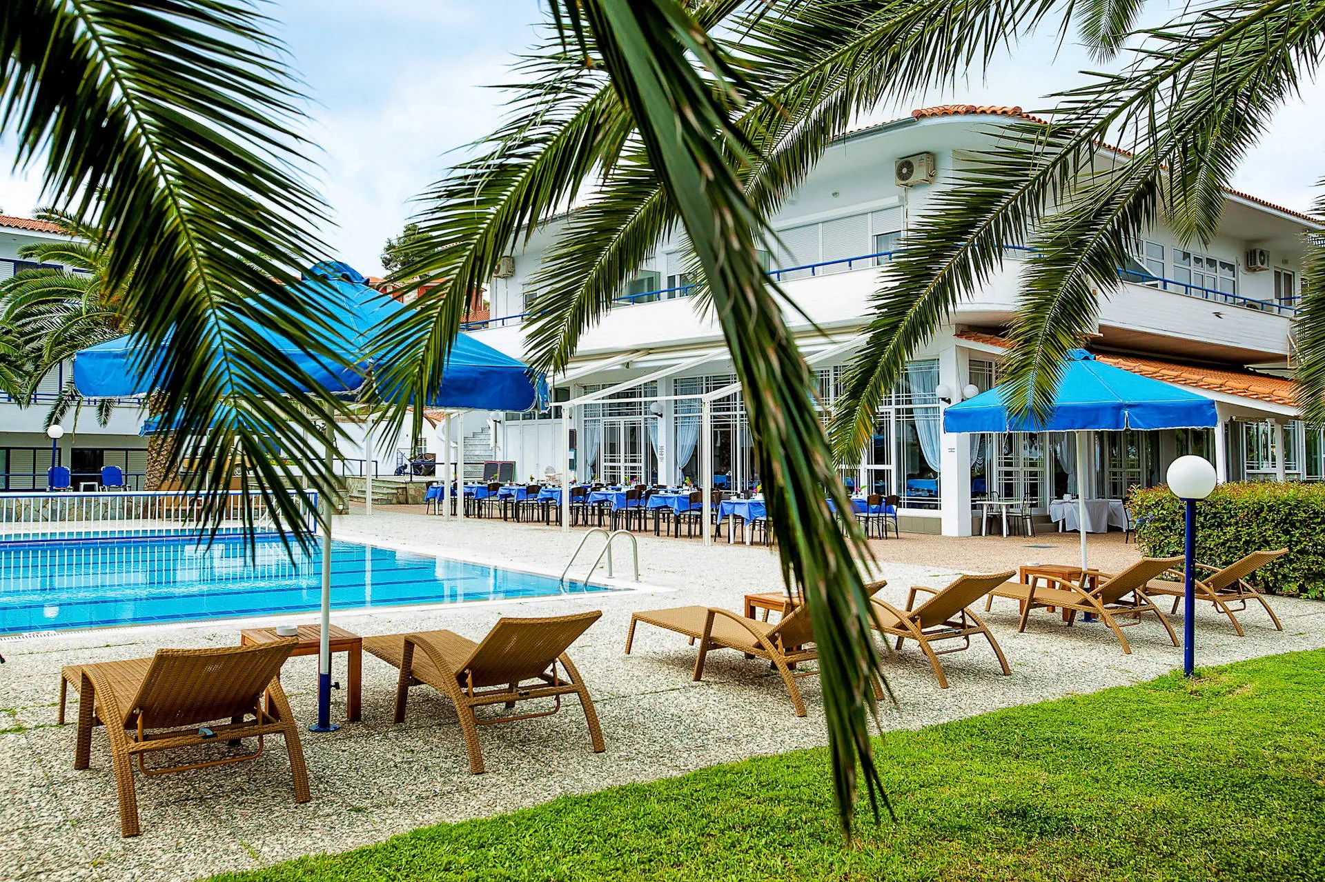 Xenios Port Marina 3*