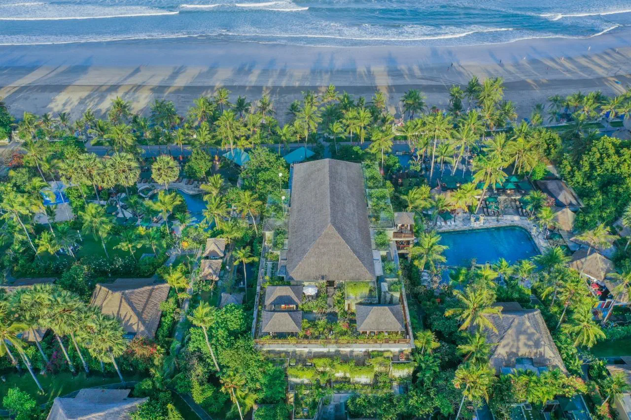 Legian Beach 4*