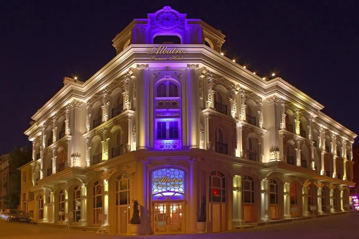 Альбатрос Премьер 4*