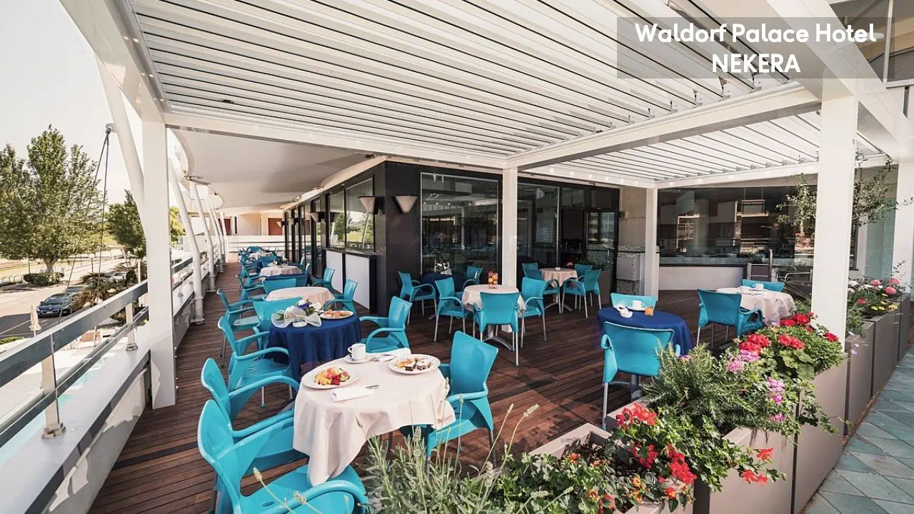 Waldorf Palace 4*