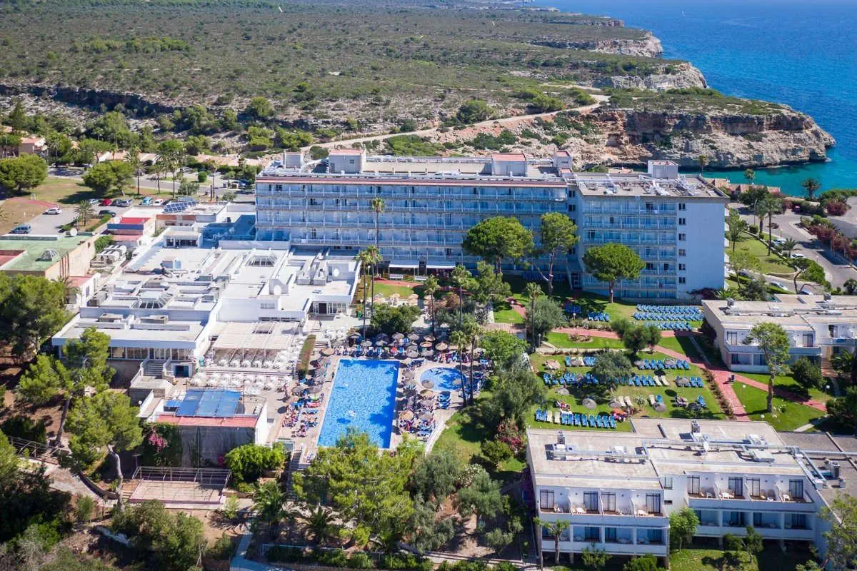 AluaSun Cala Antena 3*