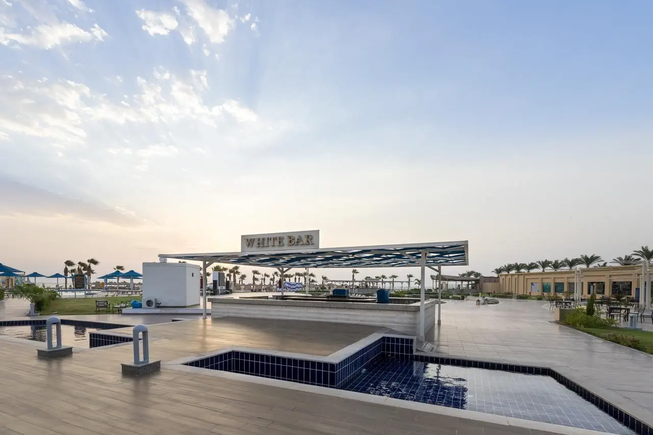 Amwaj Beach Club Resort 4*, фото 9