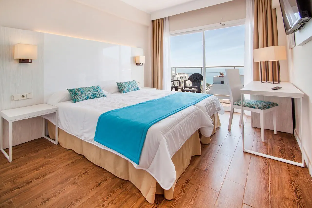 Blue Sea Cala Millor 3* (Кала-Мийор, Испания) — туры из Минска, фото и ...