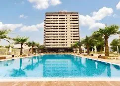 Europe Hotel & Casino 4*