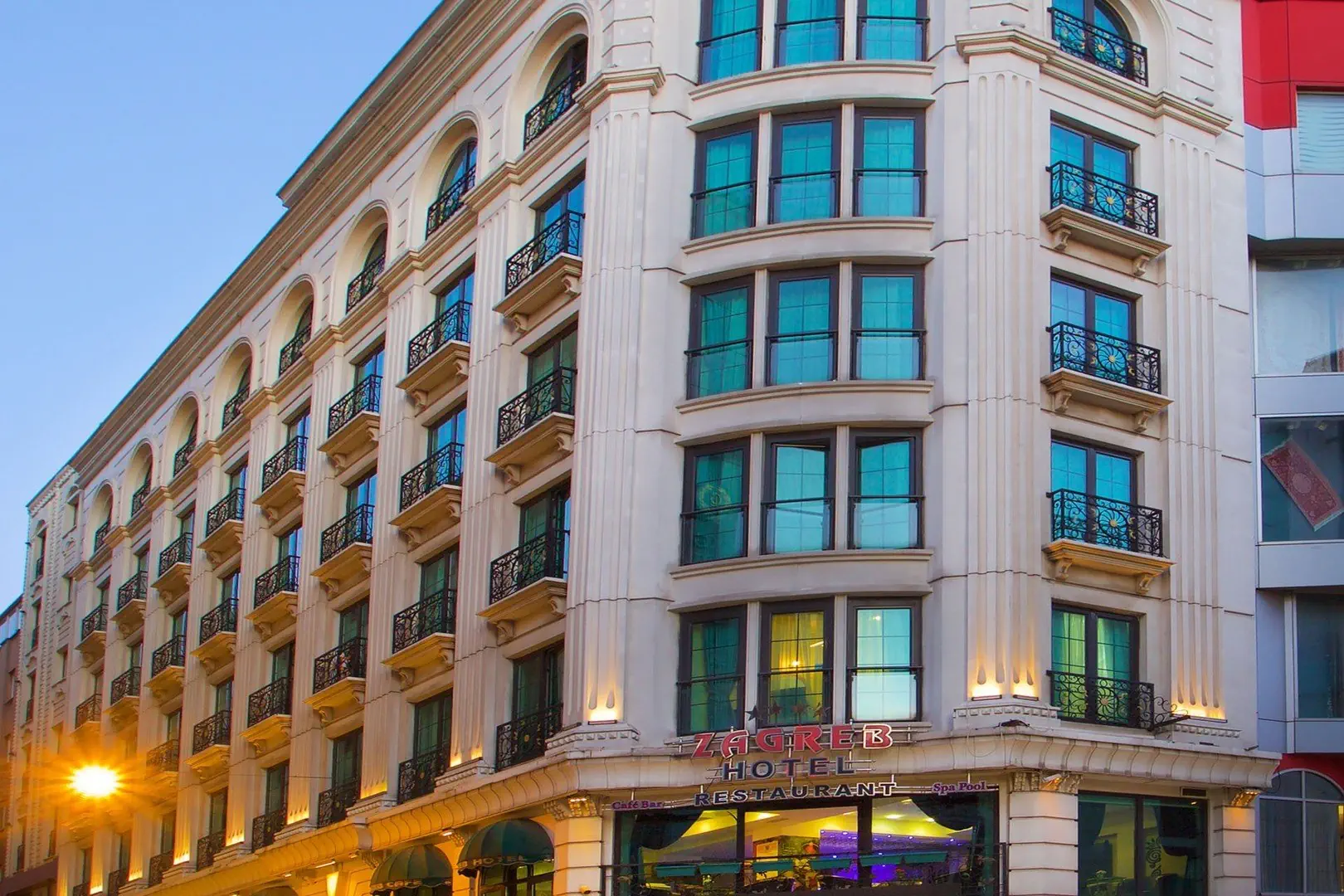 Zagreb 4*