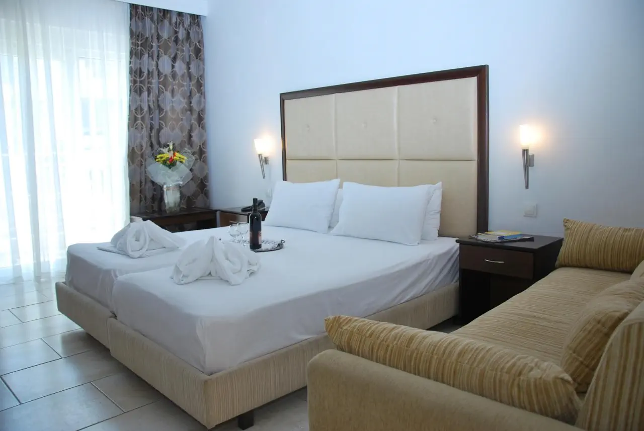 Naias Beach Hotel 3*, фото 6