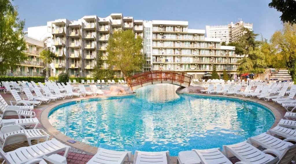 Laguna Mare 4*