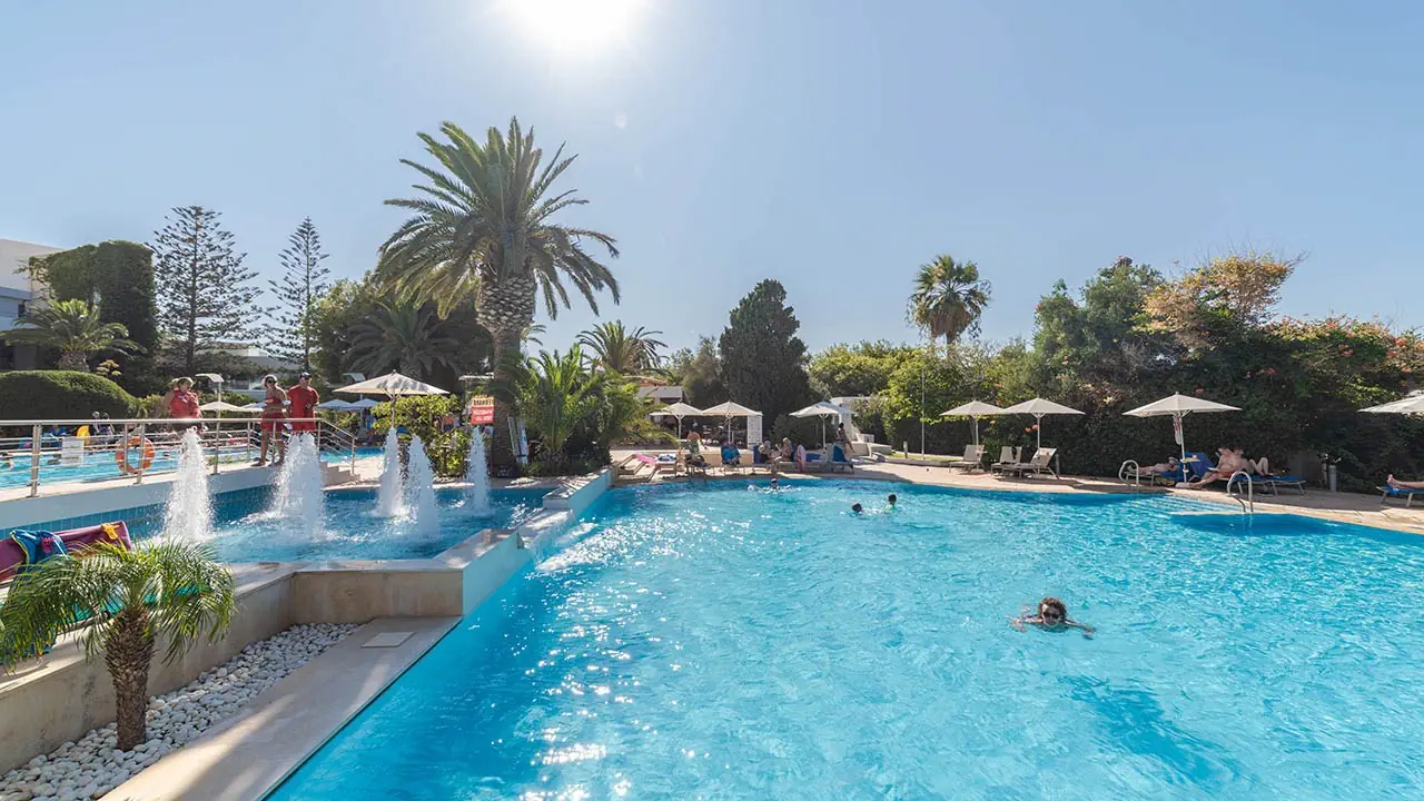 Caravia Beach & Bungalows 4*, фото 1