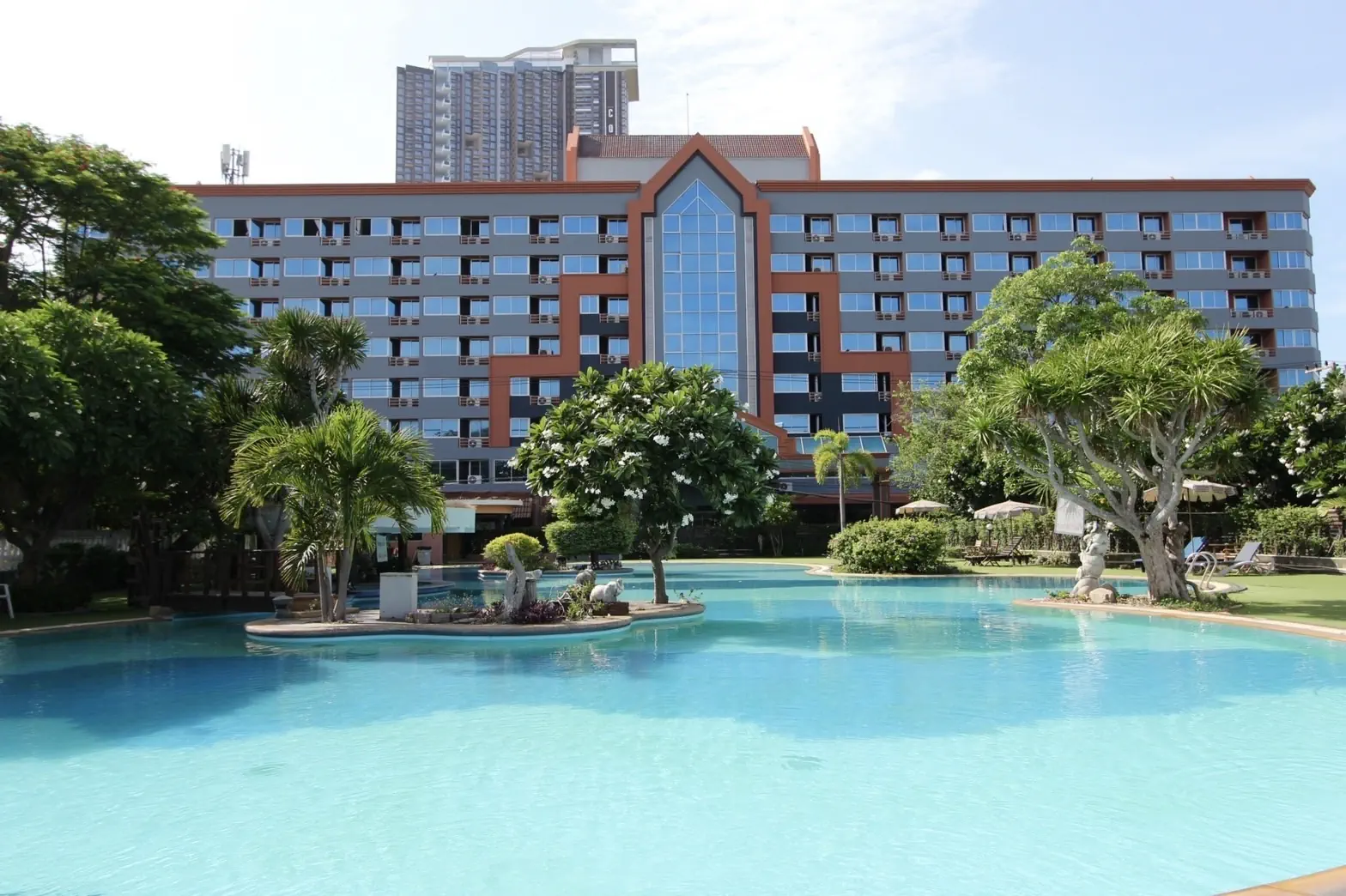 Jomtien Garden Hotel & Resort 4*