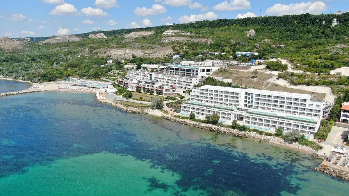 White Lagoon Resort 4*