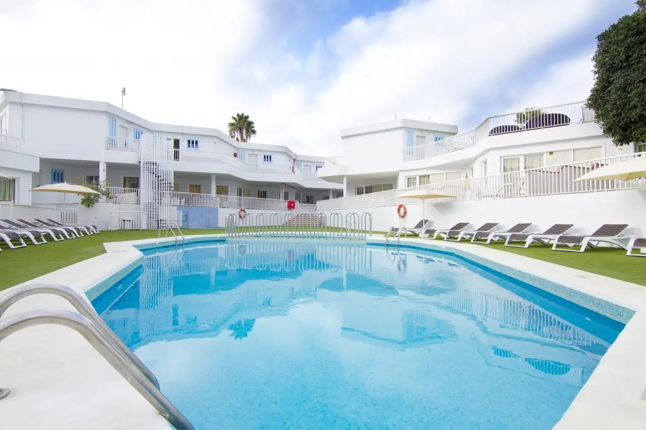 Checkin Bungalows Atlantida 3*