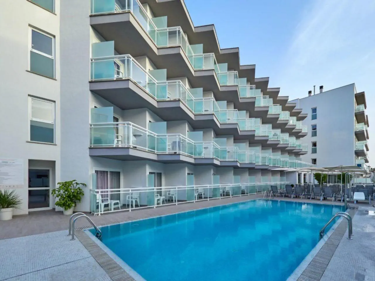 BQ Amfora Beach 4*