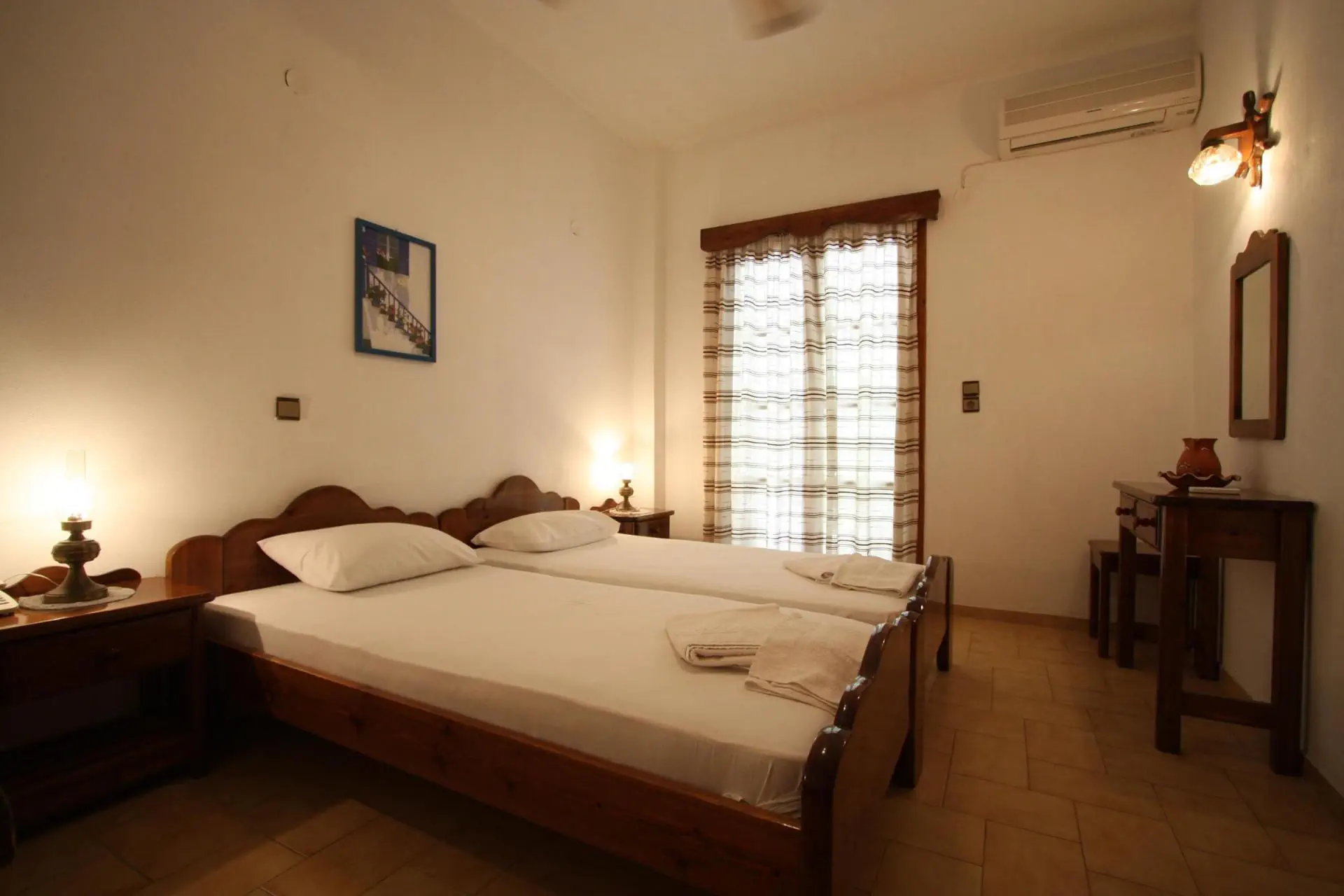 Dolphins Apartments 3*