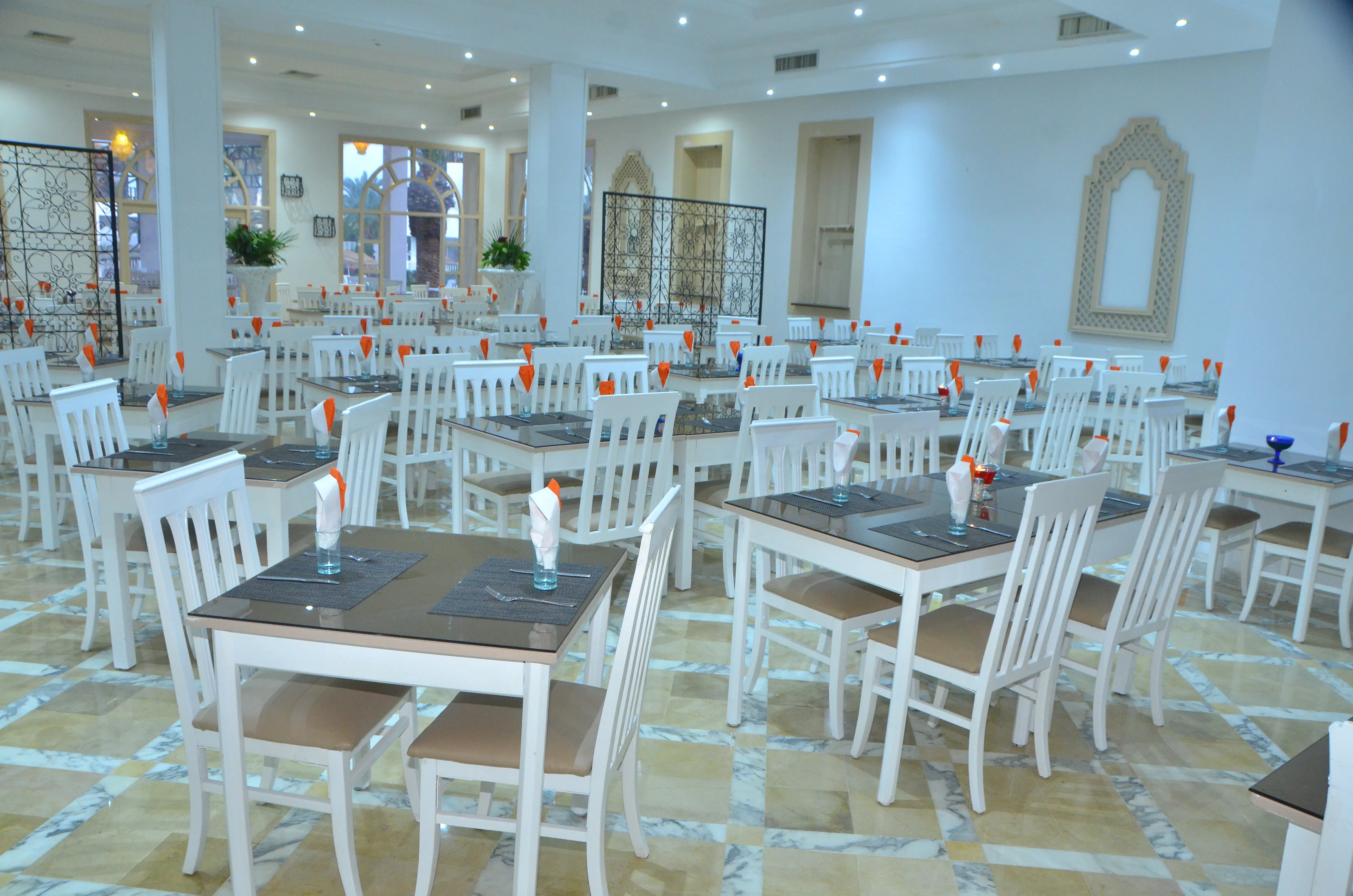 HELLO YASMINE HOTEL, фото 6