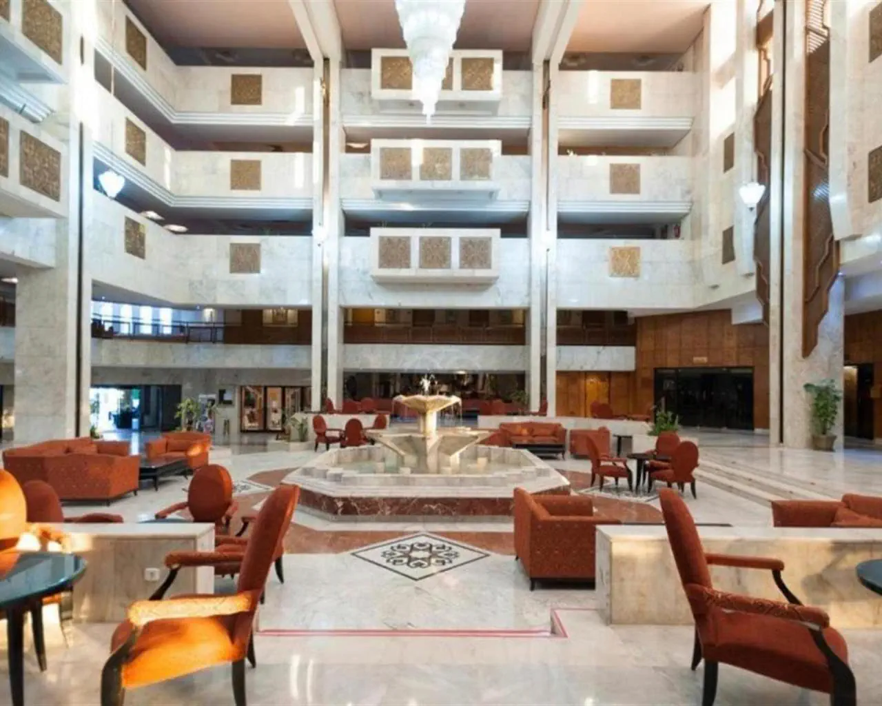 Orient Palace 5*