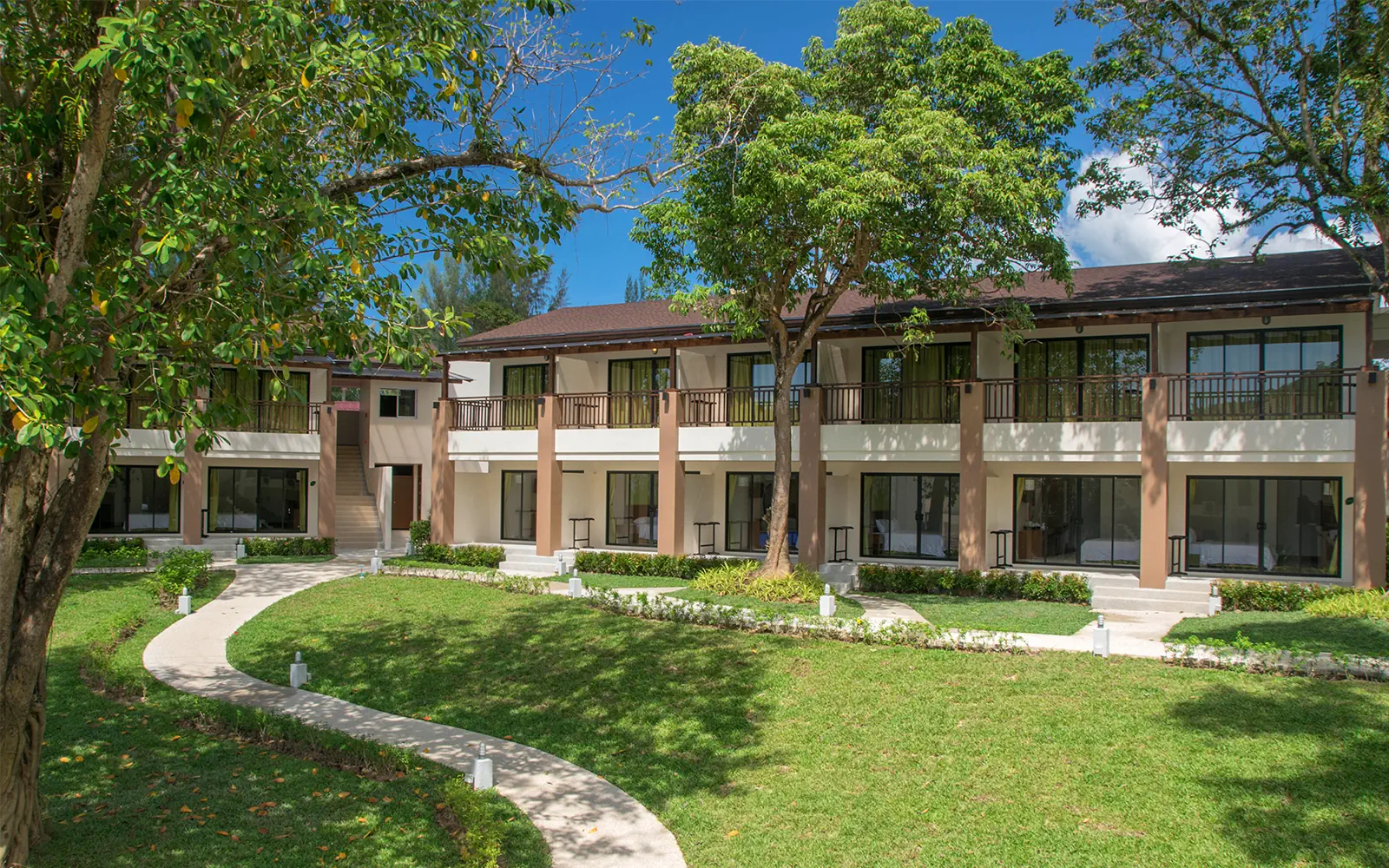 The Leaf Oceanside 3*
