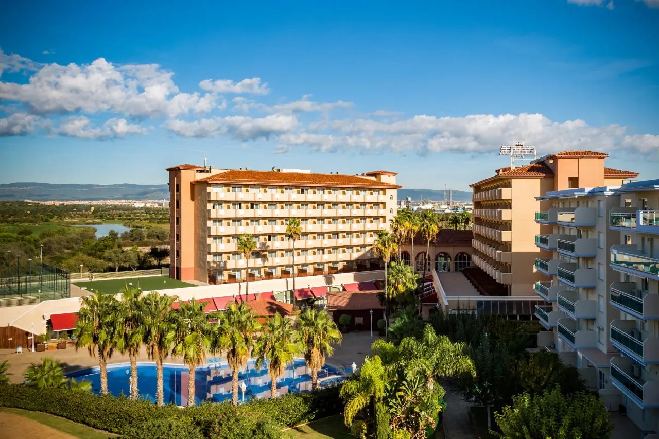 Ohtels La Hacienda 4*