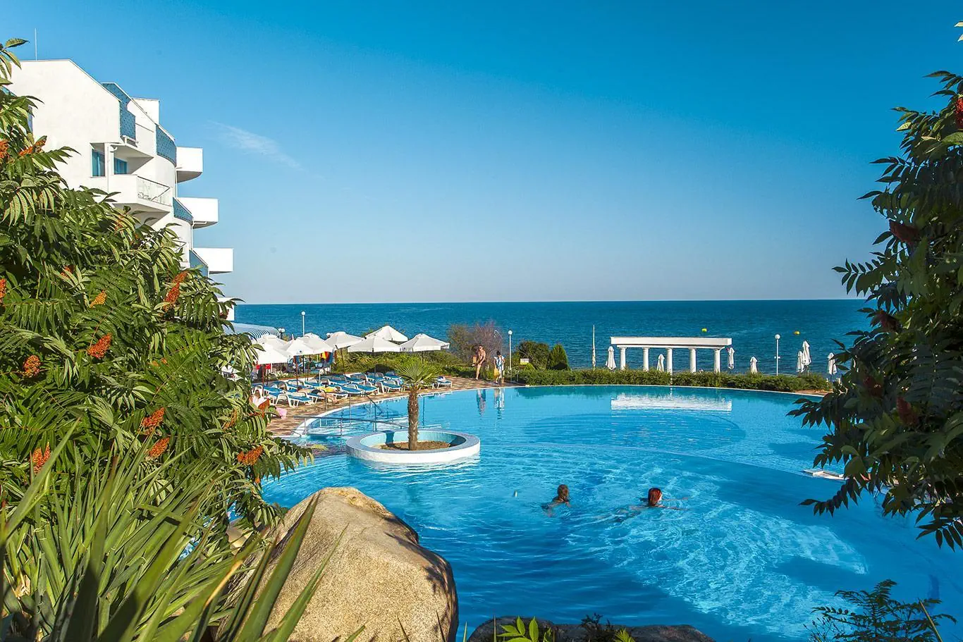 Sineva Beach 4*