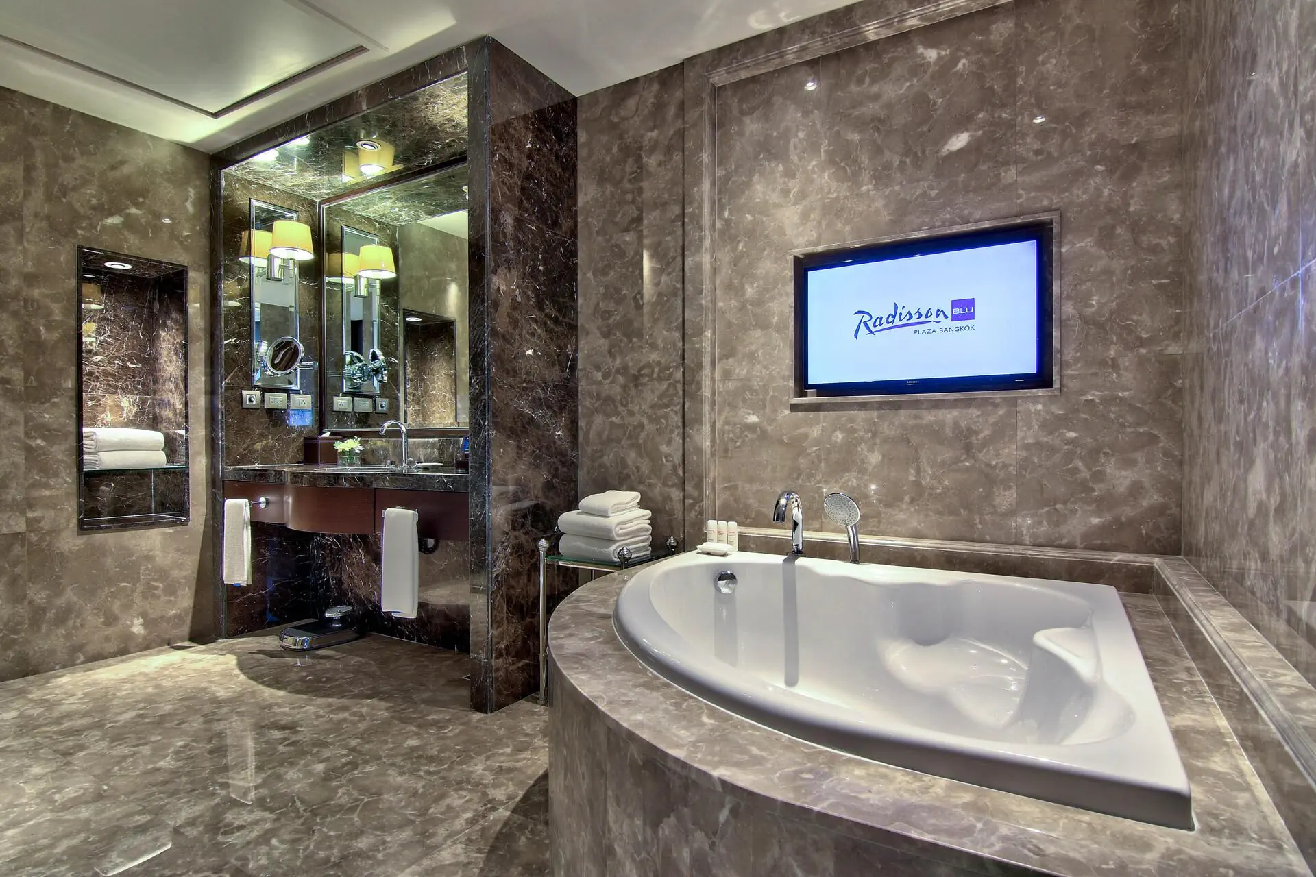 Radisson Blu Plaza Bangkok 5*, фото 16