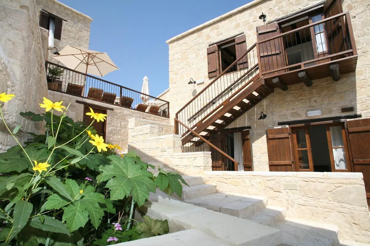 Leonidas Village Houses 3*