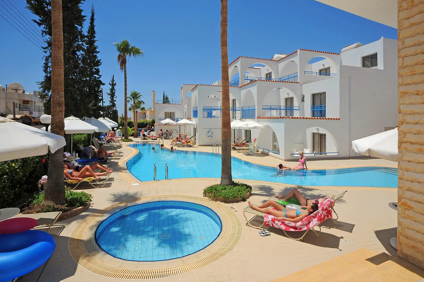Petrosana 3*