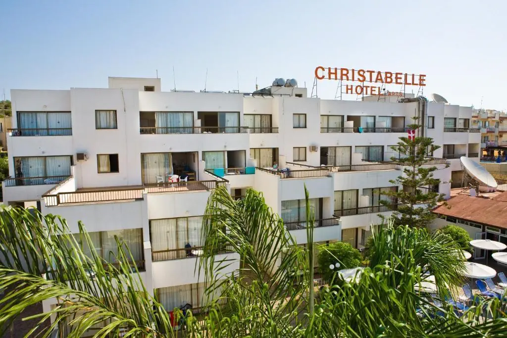 Christabelle Apartments 3*