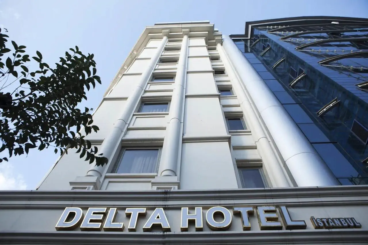 Delta 4*