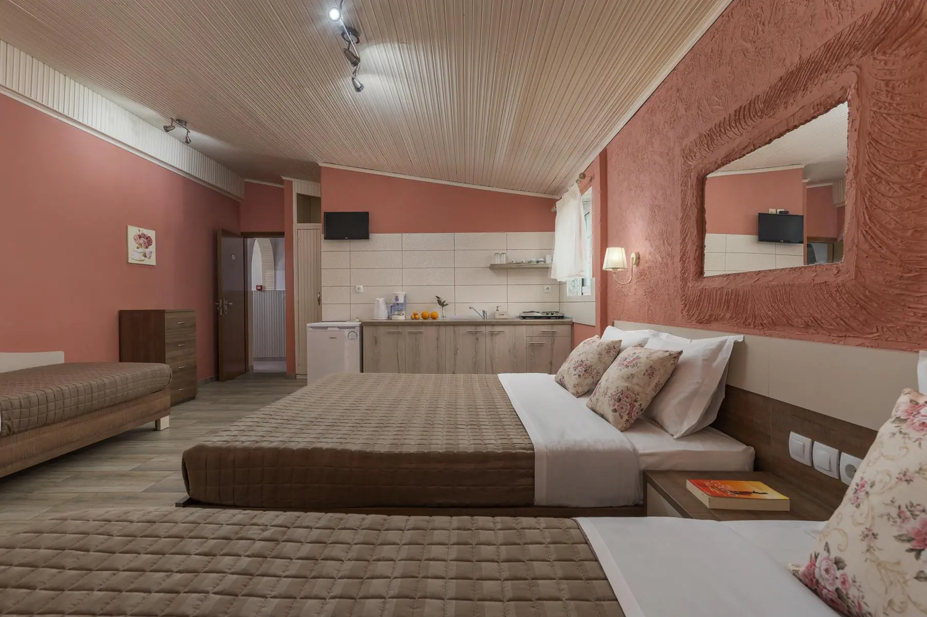 Ouzas Luxury 3*, фото 14