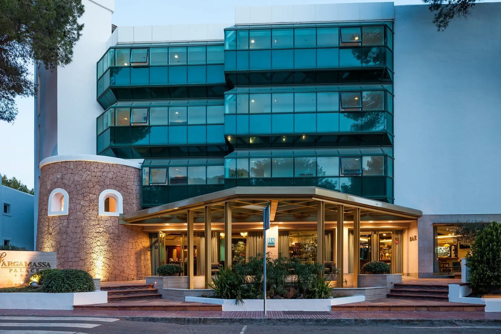 Suitehotel S'Argamassa Palace 4*