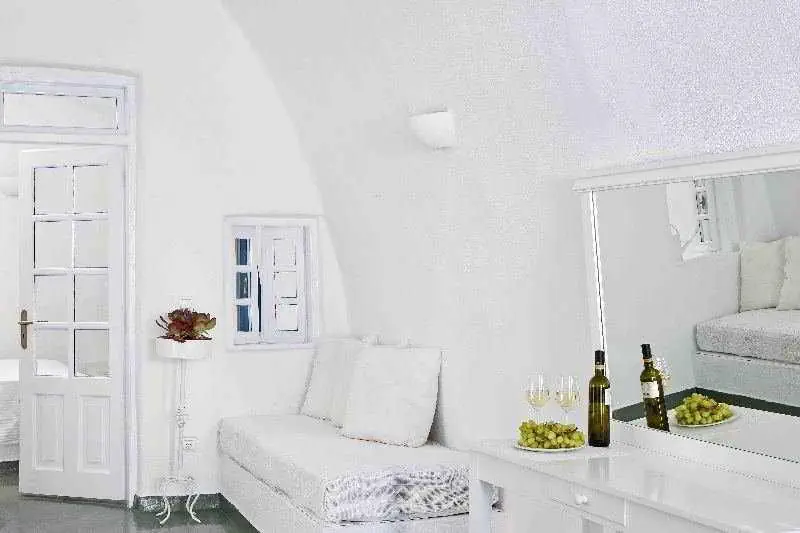 Cliff Side Suites 4*, фото 16