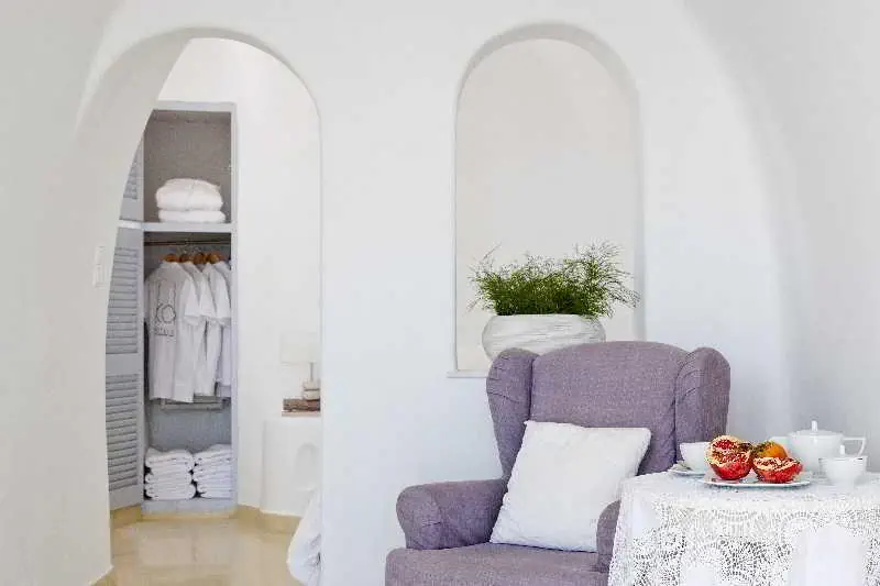 Cliff Side Suites 4*, фото 12