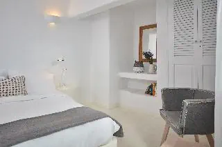 Cliff Side Suites 4*, фото 14