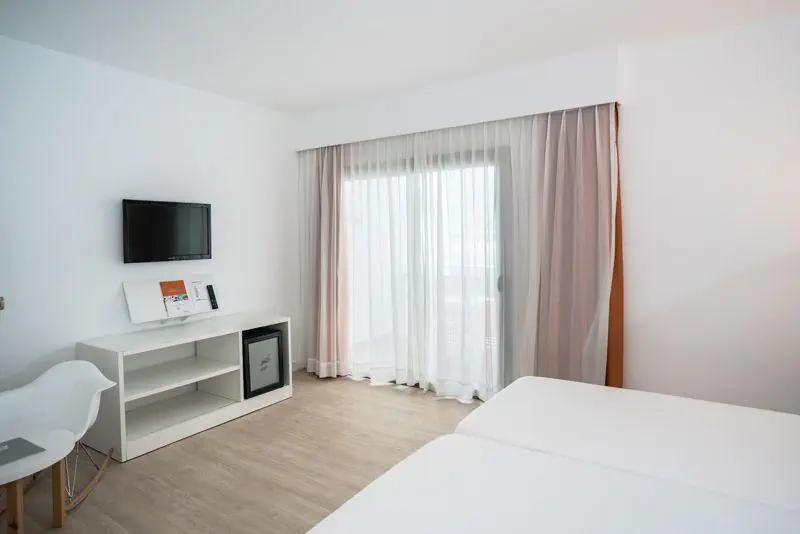Thb Ocean Beach 4*, фото 6