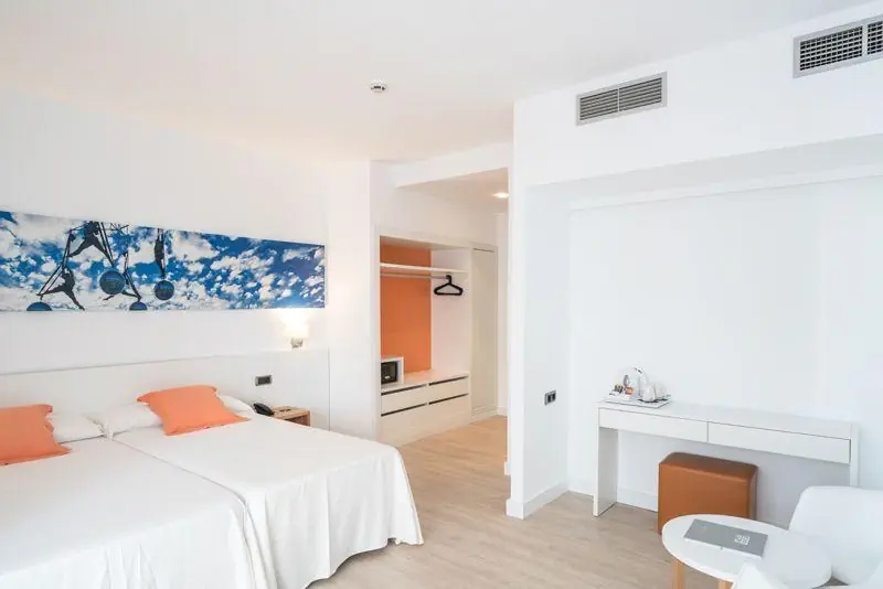 Thb Ocean Beach 4*, фото 9